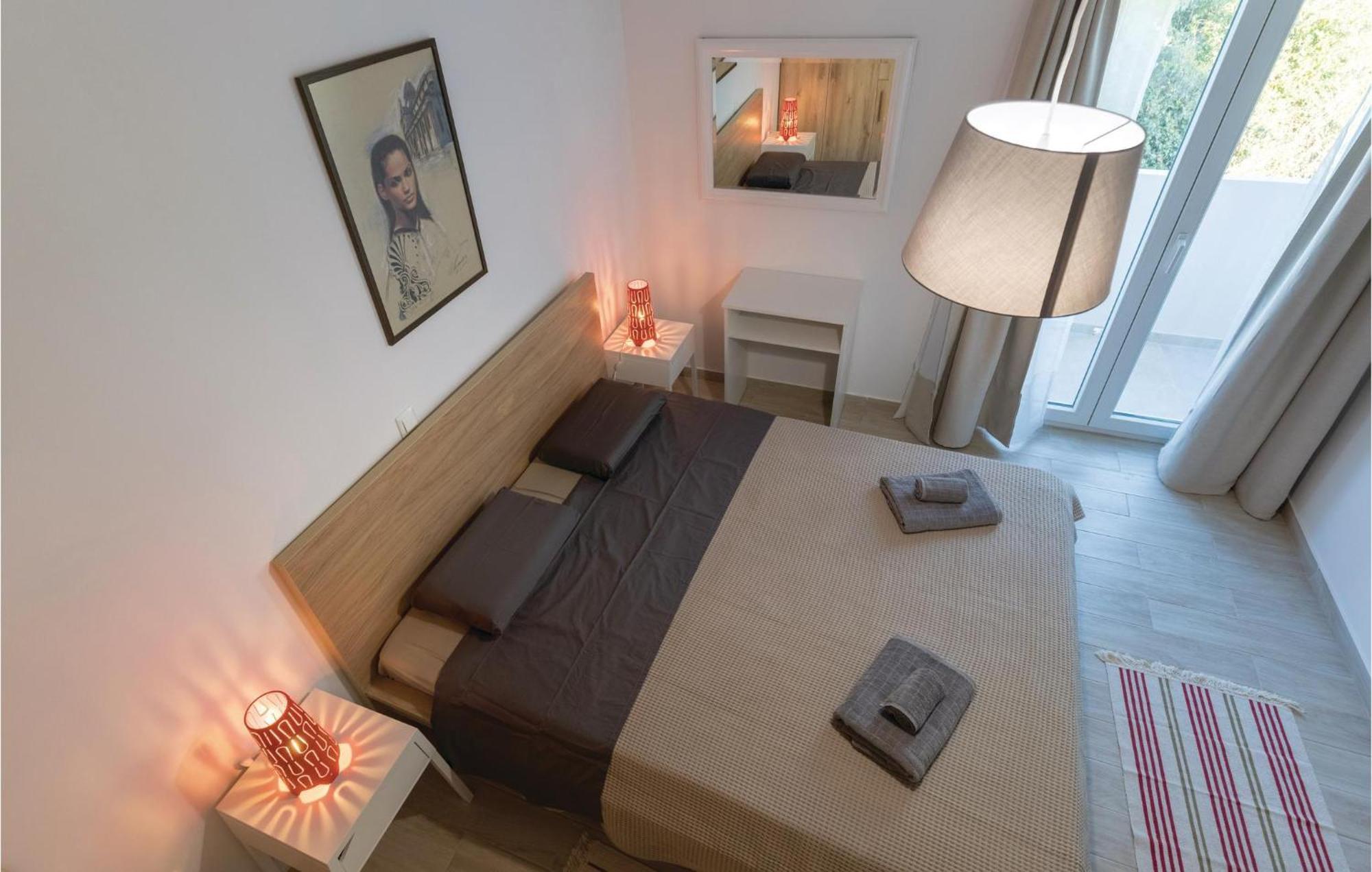 Awesome Apartment In Blace With House Sea View Εξωτερικό φωτογραφία